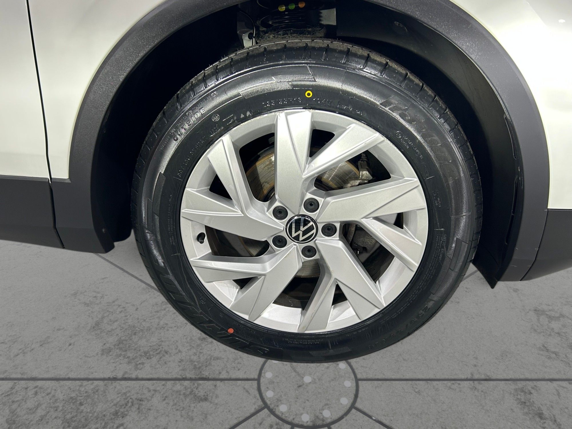 2023 Volkswagen Tiguan — image 7