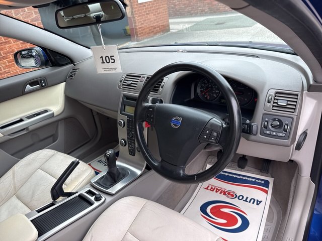 View our VOLVO S40