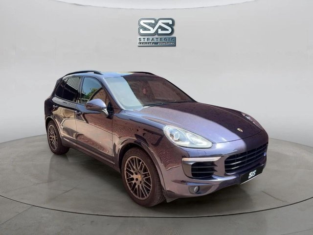 View our Porsche Cayenne 3.0 TD V6 Platinum Edition SUV 5dr Diesel TiptronicS 4WD Euro 6 (s/s) (262 ps)