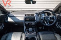 USED 2021 21 JAGUAR E-PACE 1.5 P300e 12.17kWh R-Dynamic SE SUV 5dr Petrol Plug-in Hybrid Auto AWD Euro 6 (s/s) (309 ps) CarPlay + Pan Roof + 360&ordm; Camera