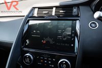 USED 2021 21 JAGUAR E-PACE 1.5 P300e 12.17kWh R-Dynamic SE SUV 5dr Petrol Plug-in Hybrid Auto AWD Euro 6 (s/s) (309 ps) CarPlay + Pan Roof + 360&ordm; Camera
