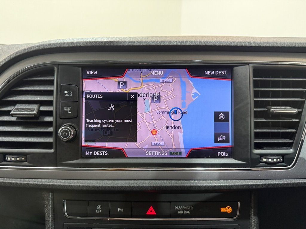 2020 SEAT Leon — image 8