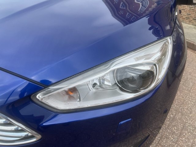 View our FORD FOCUS