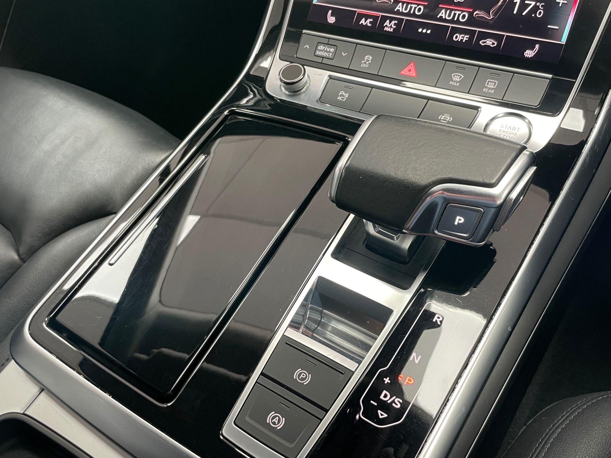USED 2020 70 AUDI Q7 3.0 TDI V6 50 Sport SUV 5dr Diesel Tiptronic quattro Euro 6 (s/s) (286 ps) 