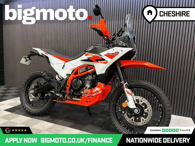 View our KTM 1050 ADVENTURE 15