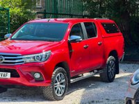 USED 2017 17 TOYOTA HILUX 2.4 D-4D Invincible Auto 4WD Euro 6 4dr (TSS, 3.5t) OVER Â£6000 SPENT LAST SERVICE