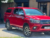 USED 2017 17 TOYOTA HILUX 2.4 D-4D Invincible Auto 4WD Euro 6 4dr (TSS, 3.5t) OVER Â£6000 SPENT LAST SERVICE