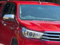 USED 2017 17 TOYOTA HILUX 2.4 D-4D Invincible Auto 4WD Euro 6 4dr (TSS, 3.5t) OVER Â£6000 SPENT LAST SERVICE