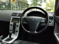 USED 2009 59 VOLVO S40 2.0D GPF SE Saloon 4dr Diesel Powershift Euro 4 (136 ps) 