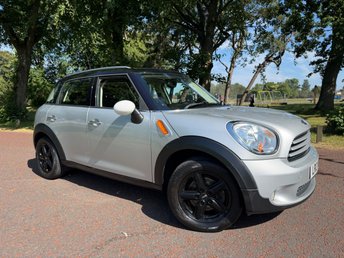 View our MINI COUNTRYMAN