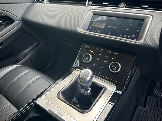 View our LAND ROVER RANGE ROVER EVOQUE