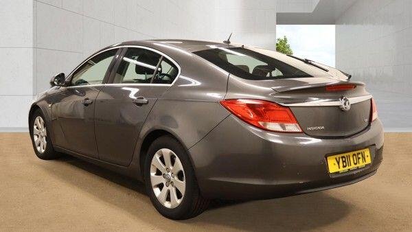 View our VAUXHALL INSIGNIA