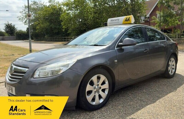 View our VAUXHALL INSIGNIA