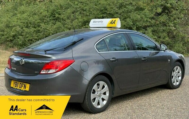 View our VAUXHALL INSIGNIA