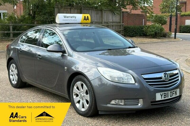 View our VAUXHALL INSIGNIA