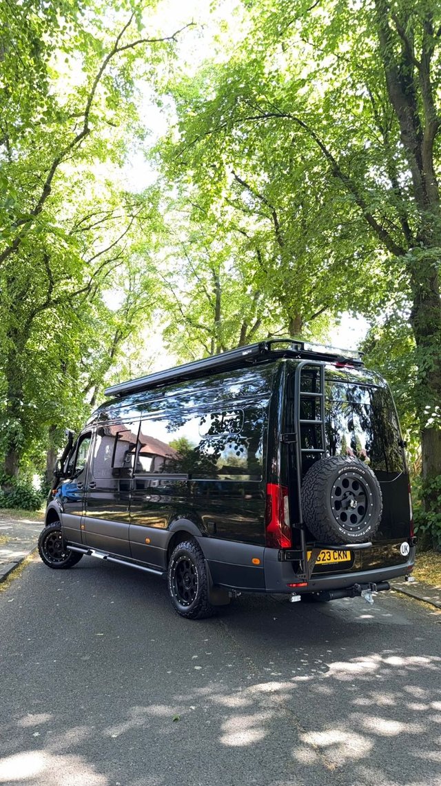 View our Mercedes-Benz Sprinter 3.0 319 CDI V6 Panel Van 5dr Diesel G-Tronic+ AWD L3 H2 Euro 6 (190 ps)