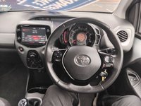 USED 2020 20 TOYOTA AYGO 1.0 VVT-i x-play Hatchback 5dr Petrol Manual Euro 6 (71 ps) ONLY 8,015 MILES FROM NEW