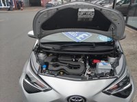 USED 2020 20 TOYOTA AYGO 1.0 VVT-i x-play Hatchback 5dr Petrol Manual Euro 6 (71 ps) ONLY 8,015 MILES FROM NEW