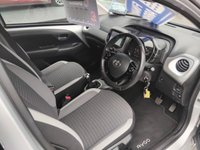 USED 2020 20 TOYOTA AYGO 1.0 VVT-i x-play Hatchback 5dr Petrol Manual Euro 6 (71 ps) ONLY 8,015 MILES FROM NEW