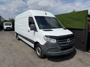 View our MERCEDES-BENZ SPRINTER