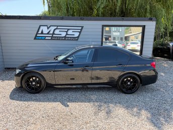 View our BMW 3 SERIES