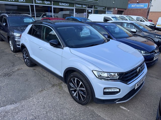 View our Volkswagen T-Roc range