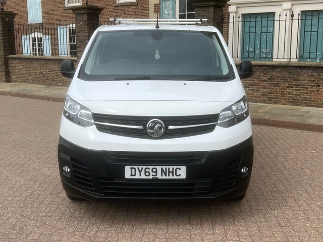 View our VAUXHALL VIVARO