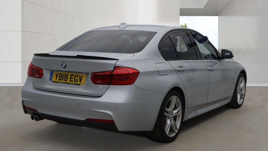 USED 2018 18 BMW 3 SERIES 2.0 320d M Sport Saloon 4dr Diesel Auto Euro 6 (s/s) (190 ps) 2 KEYS / SERVICE HISTORY