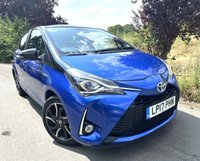 USED 2017 17 TOYOTA YARIS 1.5 VVT-h Blue Bi-Tone Hatchback 5dr Petrol Hybrid E-CVT Euro 6 (s/s) (100 ps) SELF CHARGING HYBRID
