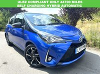 USED 2017 17 TOYOTA YARIS 1.5 VVT-h Blue Bi-Tone Hatchback 5dr Petrol Hybrid E-CVT Euro 6 (s/s) (100 ps) SELF CHARGING HYBRID