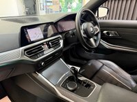 USED 2022 22 BMW 3 SERIES 2.0 320i M Sport Saloon 4dr Petrol Auto Euro 6 (s/s) (184 ps) 
