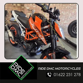 2020 KTM 390 DUKE ONLY 3400 MILES. IMMACULATE CONDITION. A BEAUTY &pound;3750.00