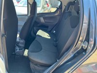 USED 2011 61 TOYOTA AYGO 1.0 VVT-i Go Hatchback 5dr Petrol Manual Euro 5 (67 ps) Ideal 1st Car - Low Insurance & &pound;20 A Year Tax