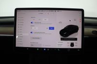 USED 2022 22 TESLA MODEL Y (Dual Motor) Long Range Auto 4WDE 5dr Panoramic Roof, Rev Cam,