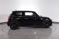 USED 2018 18 MINI HATCH 1.5 Cooper Hatchback 3dr Petrol Manual Euro 6 (s/s) (136 ps) 5 DOCUMENTED SERVICES I CHILI PACK