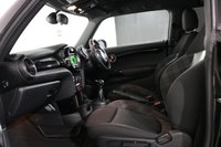 USED 2018 18 MINI HATCH 1.5 Cooper Hatchback 3dr Petrol Manual Euro 6 (s/s) (136 ps) 5 DOCUMENTED SERVICES I CHILI PACK