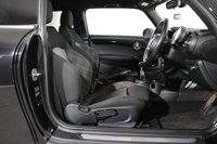 USED 2018 18 MINI HATCH 1.5 Cooper Hatchback 3dr Petrol Manual Euro 6 (s/s) (136 ps) 5 DOCUMENTED SERVICES I CHILI PACK