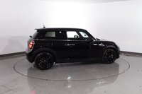 USED 2018 18 MINI HATCH 1.5 Cooper Hatchback 3dr Petrol Manual Euro 6 (s/s) (136 ps) 5 DOCUMENTED SERVICES I CHILI PACK
