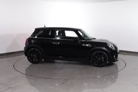 USED 2018 18 MINI HATCH 1.5 Cooper Hatchback 3dr Petrol Manual Euro 6 (s/s) (136 ps) 5 DOCUMENTED SERVICES I CHILI PACK