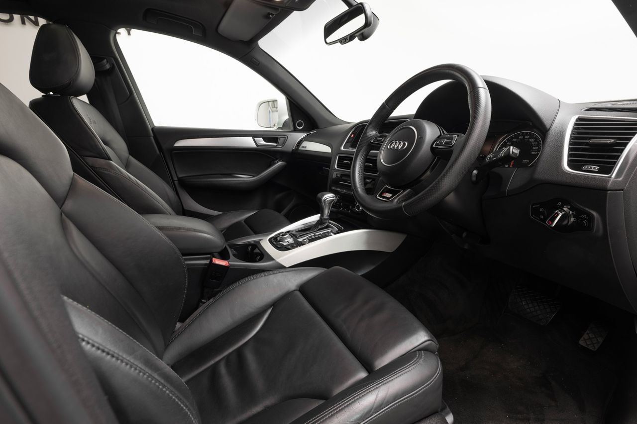 2013 AUDI Q5 S Line - vehicle photo 10 for sale on PureCar