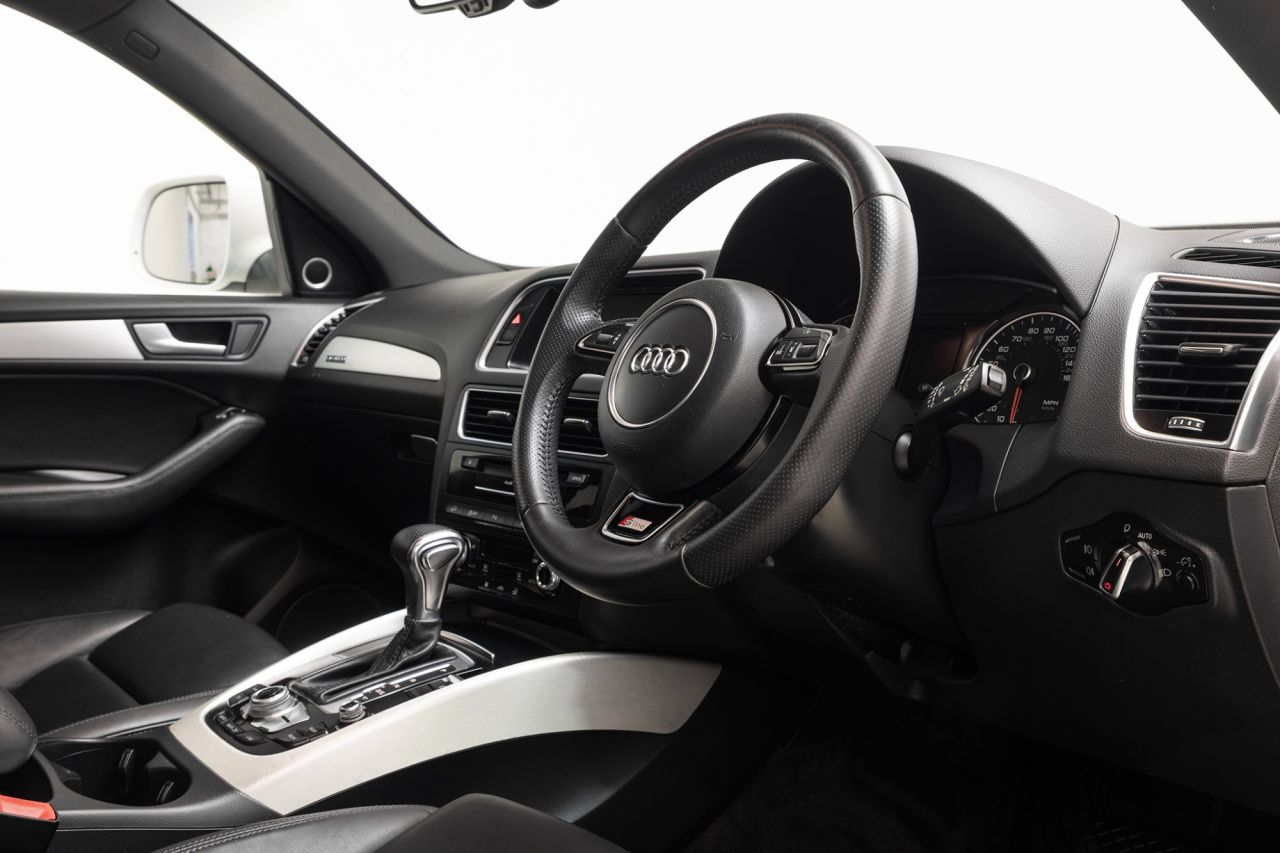 2013 AUDI Q5 S Line - vehicle photo 11 for sale on PureCar