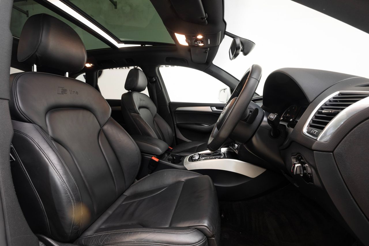 2013 AUDI Q5 S Line - vehicle photo 12 for sale on PureCar