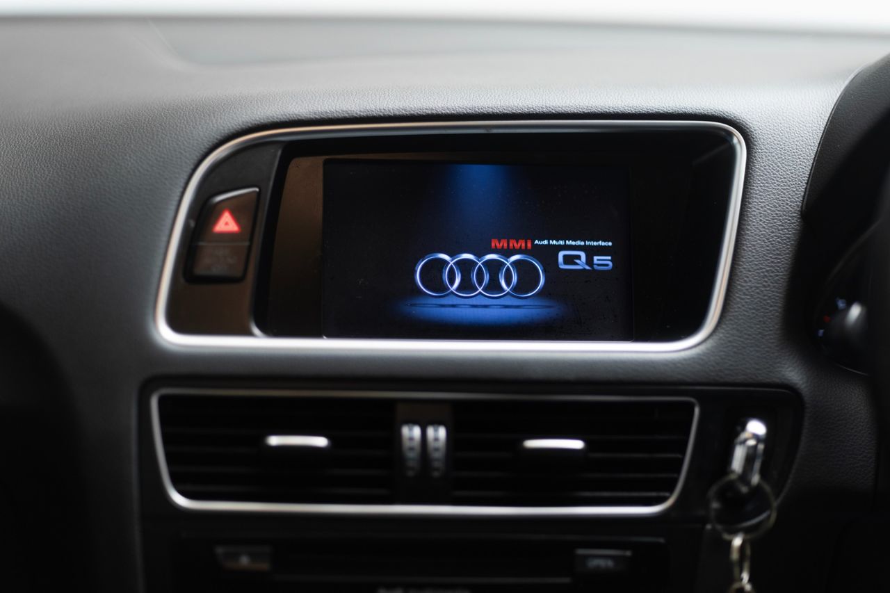 2013 AUDI Q5 S Line - vehicle photo 23 for sale on PureCar