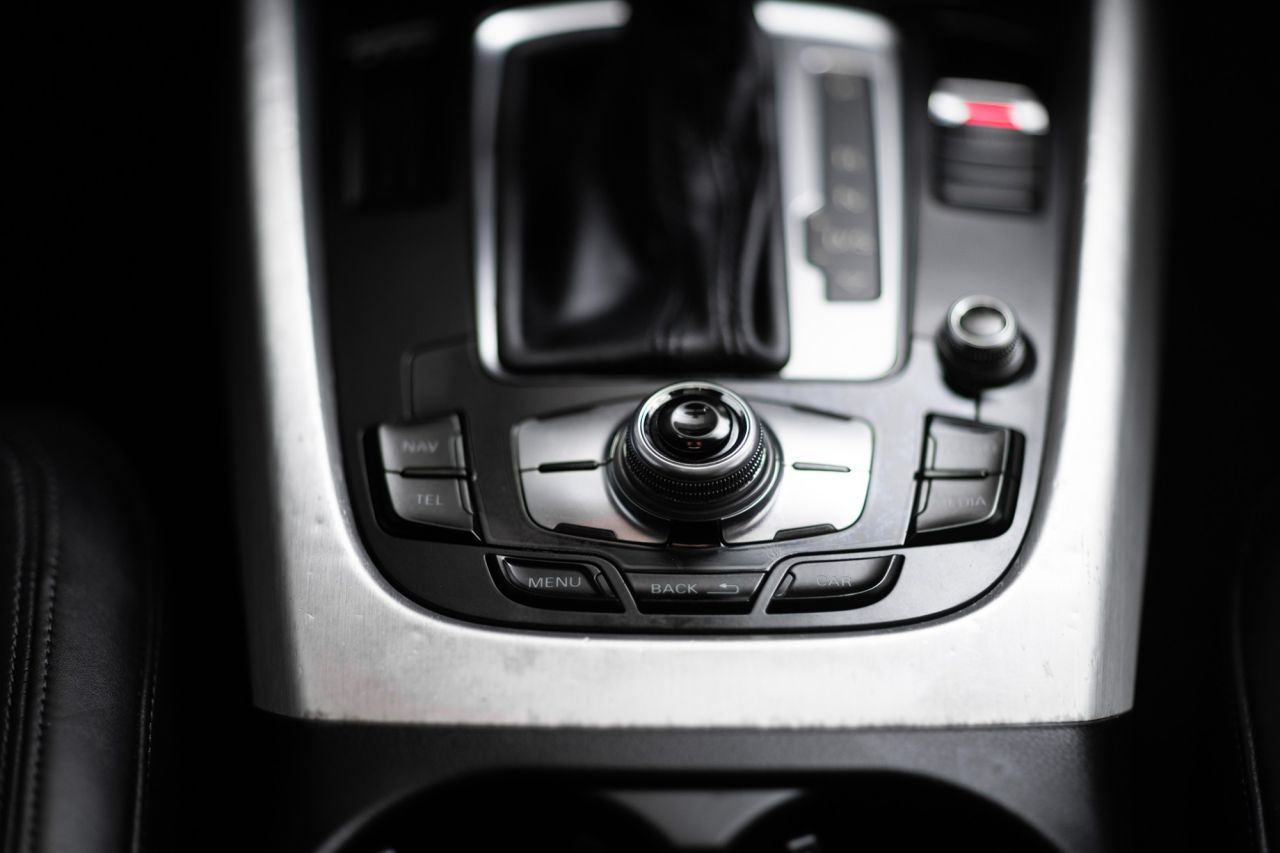 2013 AUDI Q5 S Line - vehicle photo 26 for sale on PureCar