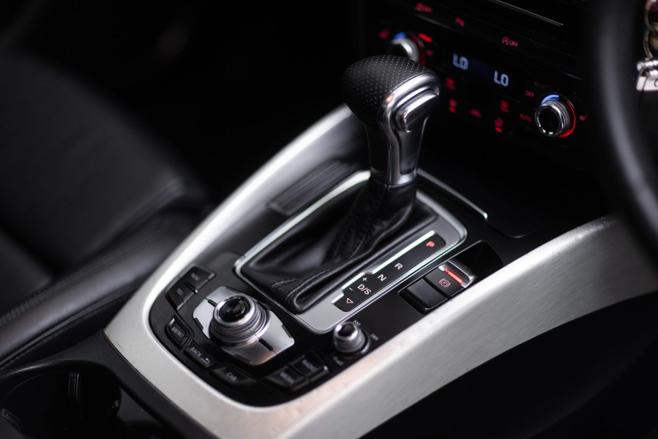 2013 AUDI Q5 S Line - vehicle photo 30 for sale on PureCar