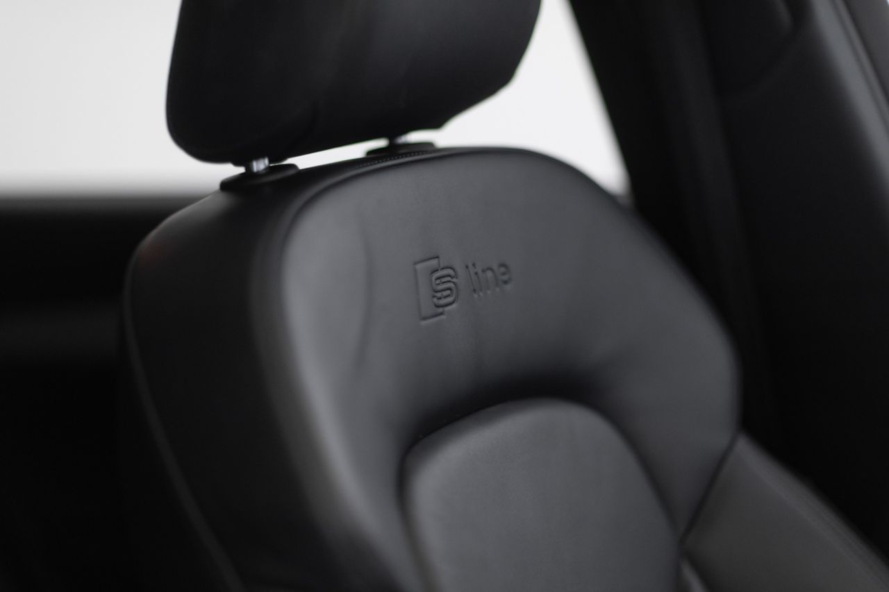 2013 AUDI Q5 S Line - vehicle photo 32 for sale on PureCar