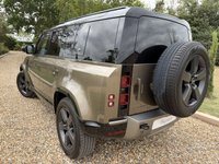 USED 2023 73 LAND ROVER DEFENDER 110 3.0 D250 MHEV X-Dynamic SE SUV 5dr Diesel Auto 4WD Euro 6 (s/s) (250 ps) E,TOW PACK,3 ZONE, MATRIX, PAN ROOF