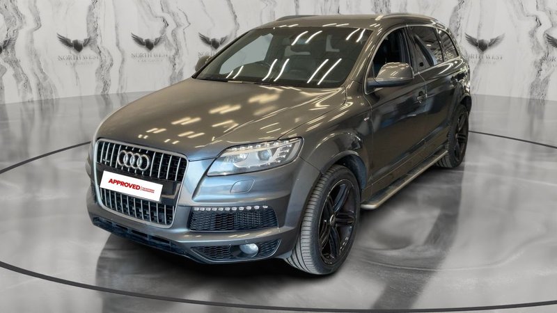2012 Audi Q7 in grey — photo 4 of 18