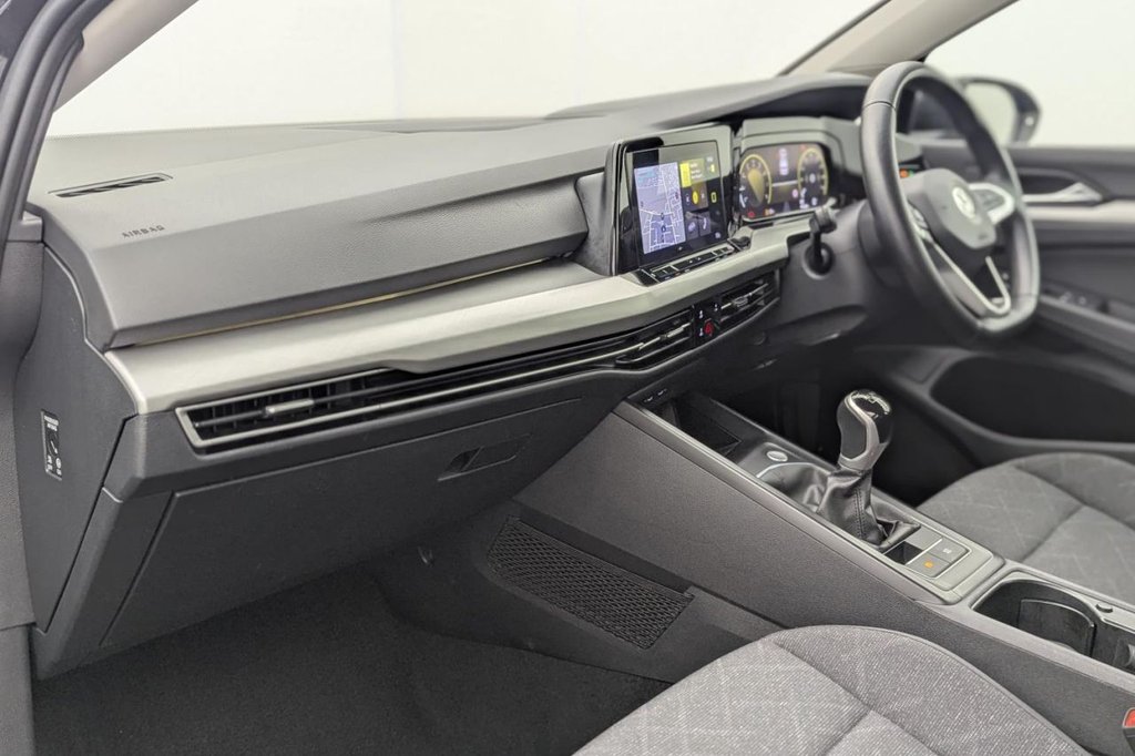 USED 2021 21 VOLKSWAGEN GOLF 1.5 TSI Life Hatchback 5dr Petrol Manual Euro 6 (s/s) (150 ps) Car Play, Sensors, Sat Nav