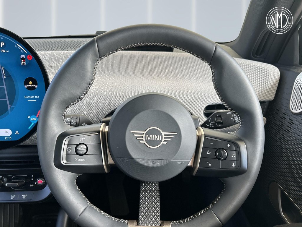 USED 2024 24 MINI ELECTRIC COOPER SE 54.2kWh Exclusive Auto 3dr 9.9%APR LEVEL 3 PCK 18" ALLOYS